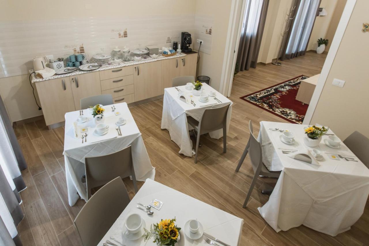Oasi Perla Del Mare Rooms Aci Castello Eksteriør bilde